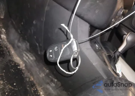 2015 Jeep Cherokee Limited z USA, uszkodzony, nr VIN 1C4PJMDS0FW740961